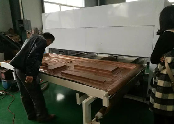 Vacuum Wood Grain Machine For Wooden Door 3500mm*1500m Working table